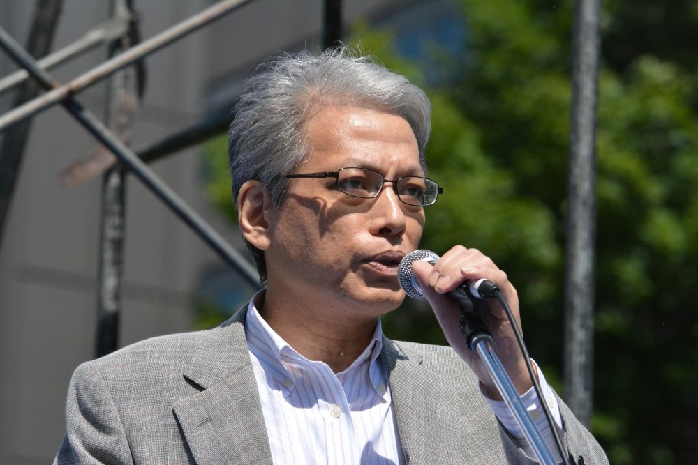 6月20日札幌で行った「戦争をさせない北海道大集会」で訴える山口さん