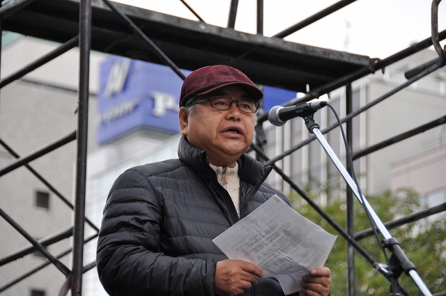 前札幌市長の上田文雄さんは、「市民、経営者、経済人、手を組み、泊はいらないという行動を広く深く進めていこう」と力説した。